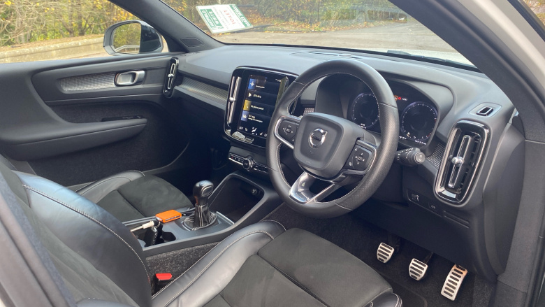 Volvo Xc40 1.5 T3 [163] R DESIGN 5dr Petrol Estate